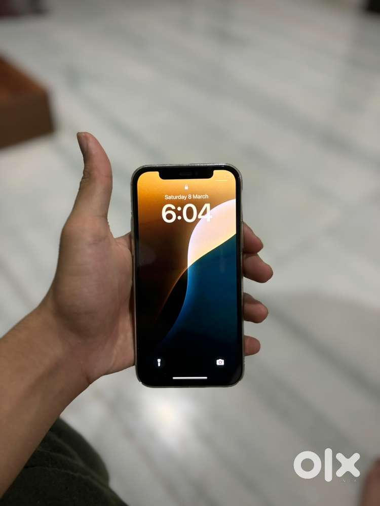 Iphone 12 pro gold