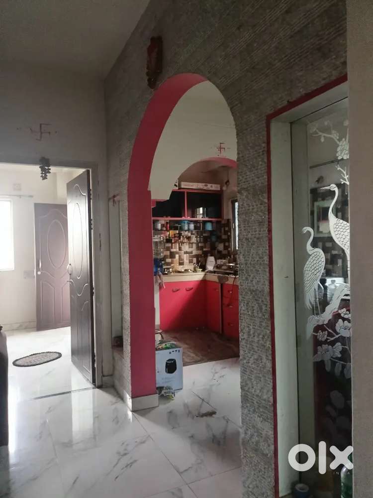 Ready to move 2BHK flat