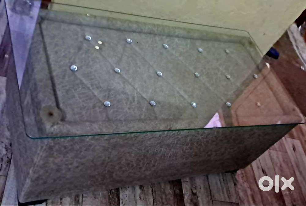 Table For Drawing Room