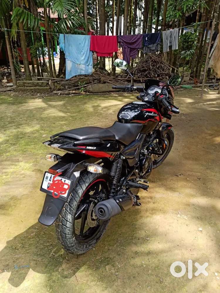 Pulsar 150 dobal dix