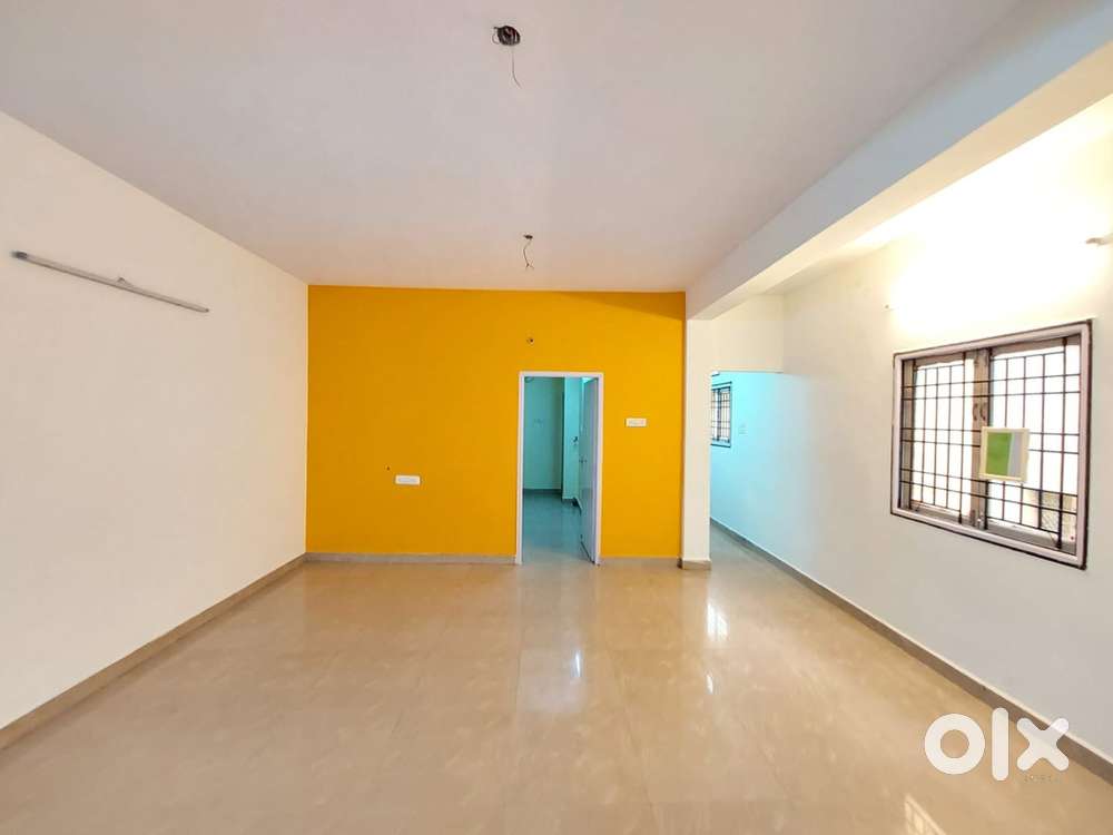 Near Arumbakkam metro and sims Vadapalani 2bhk