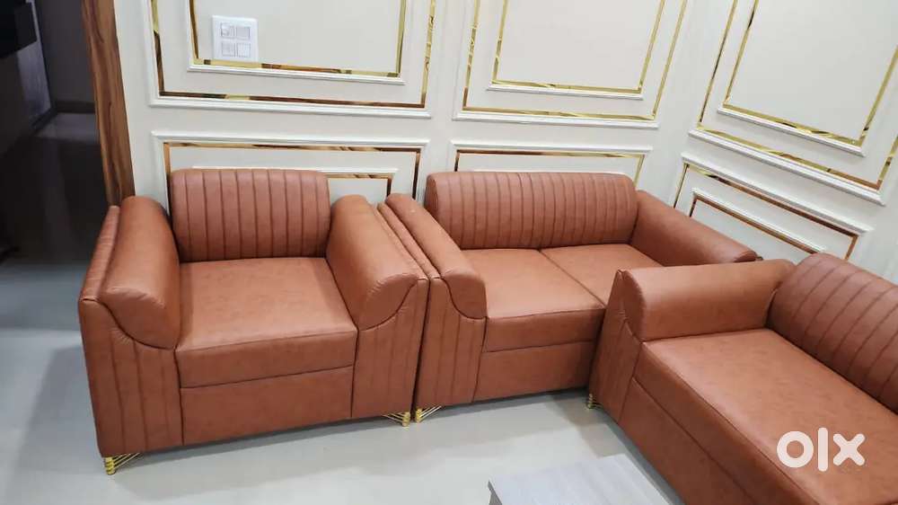 BRAND NEW MODERN LEATHER 7 SEATER SOFA SET WITH EXTRA 2 SIDE SEATS
