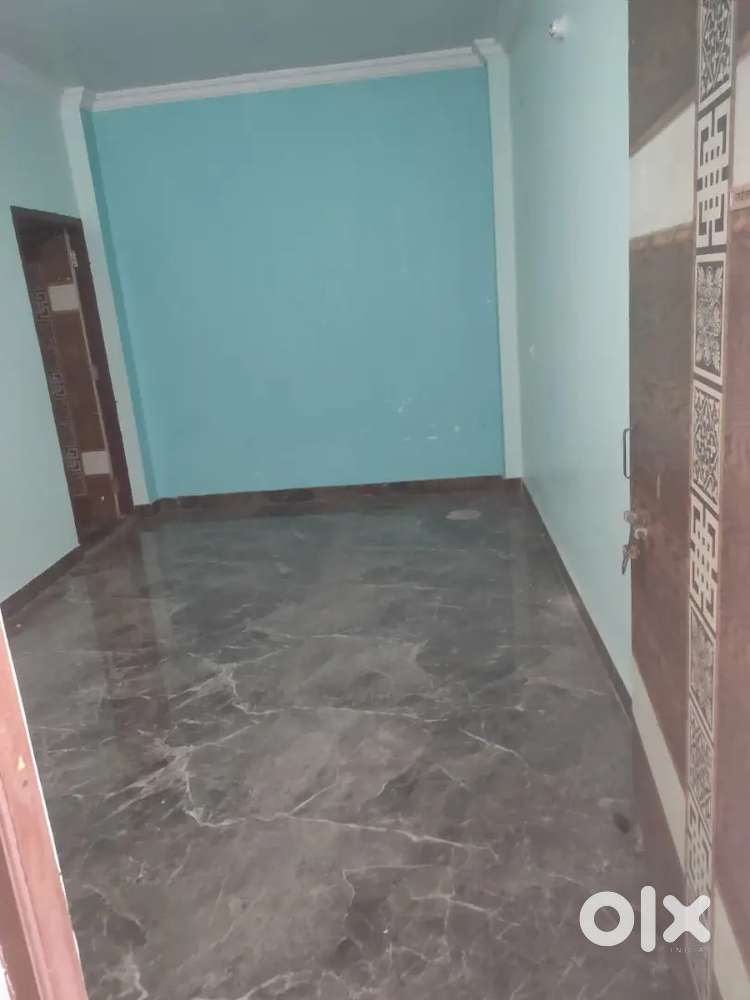 Single room with kitchen balcony and Gallery for 6500