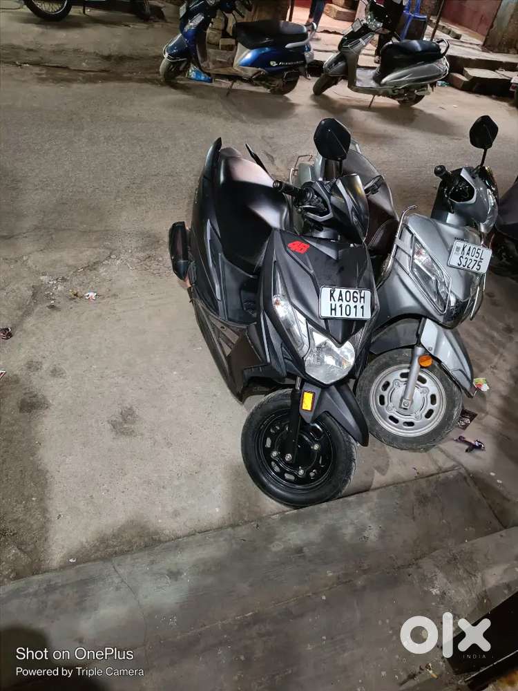 Honda Dio Black color