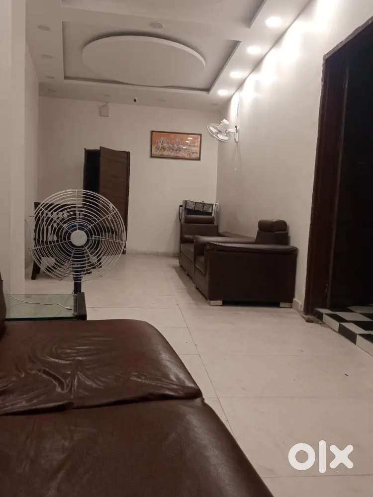 Housekeeping k lie ladka chahie urgent