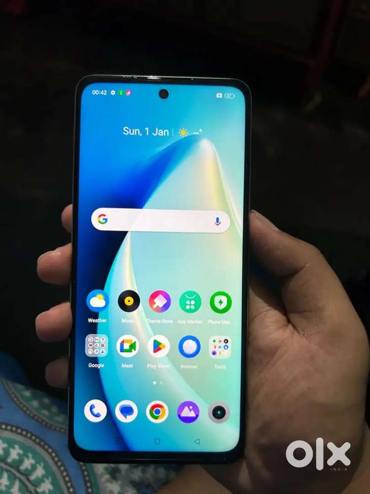 Realme c67 5G (4/128 GB)