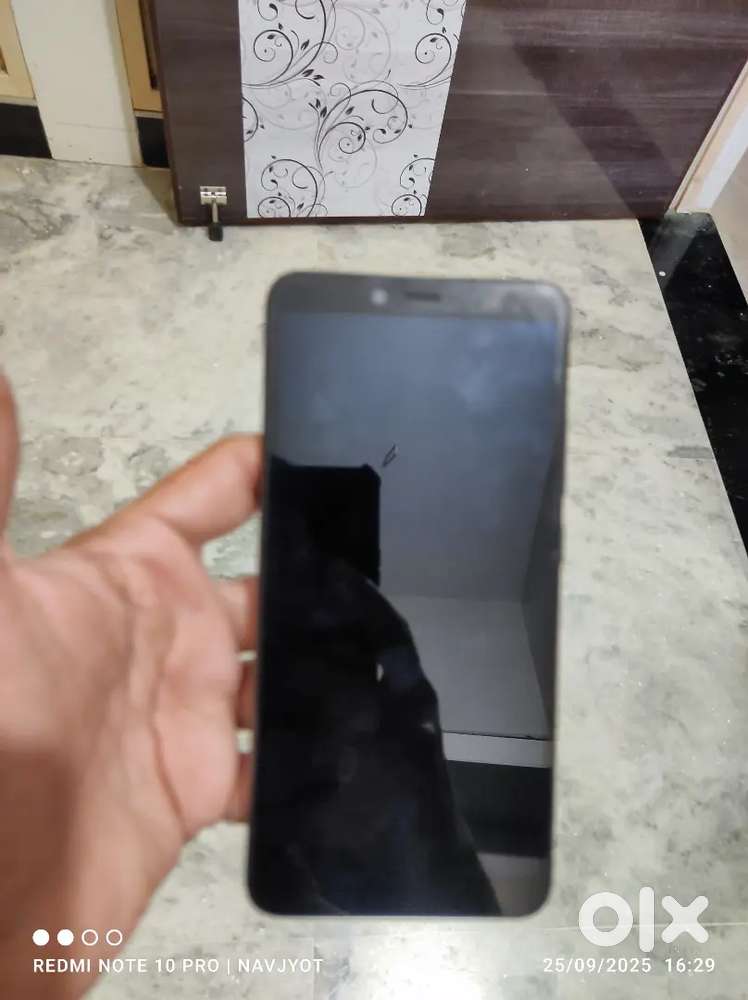 Redmi Y2 Selfie Mobile