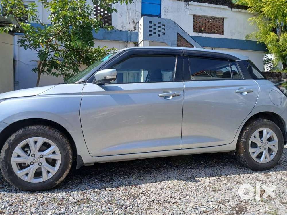 Maruti Suzuki Swift VVT ZXI, 2025, Petrol