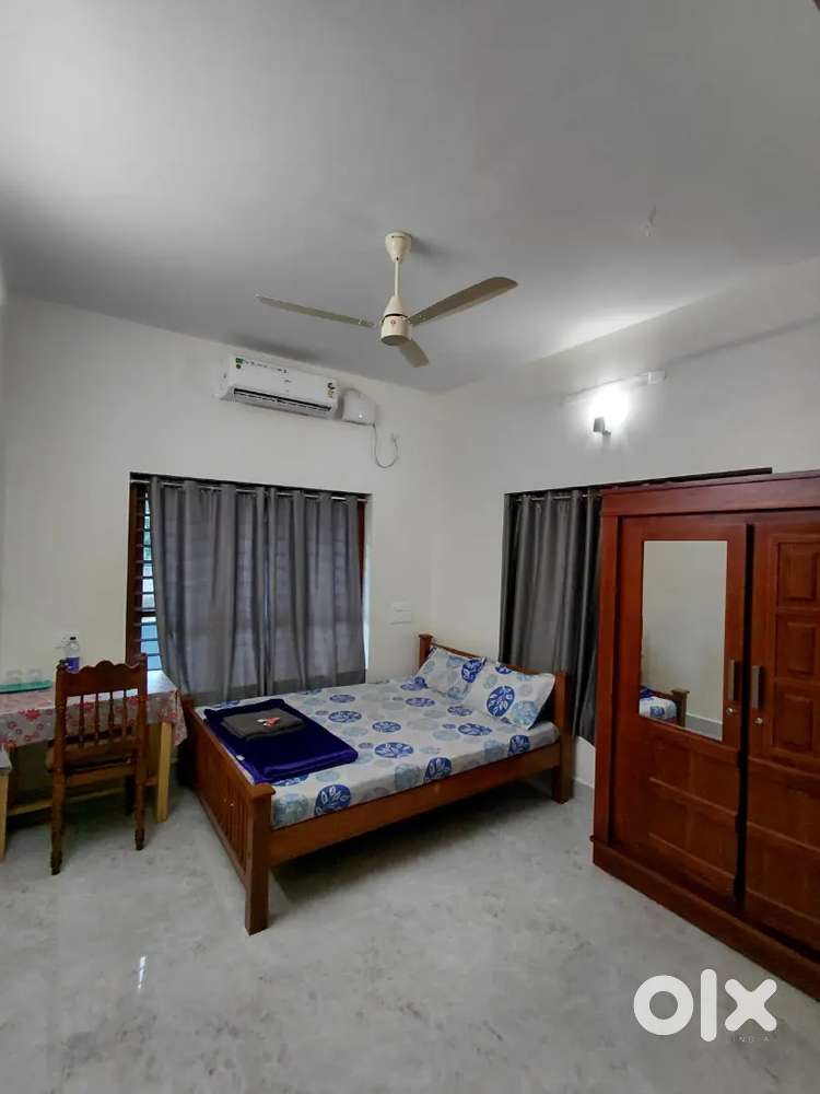 A/C  Room for rent [Men's]