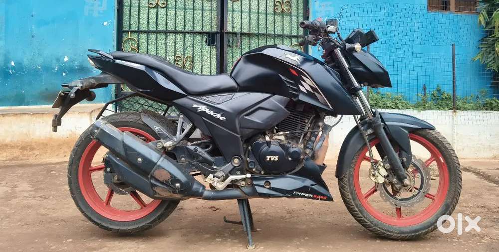Apache RTR 160 4V