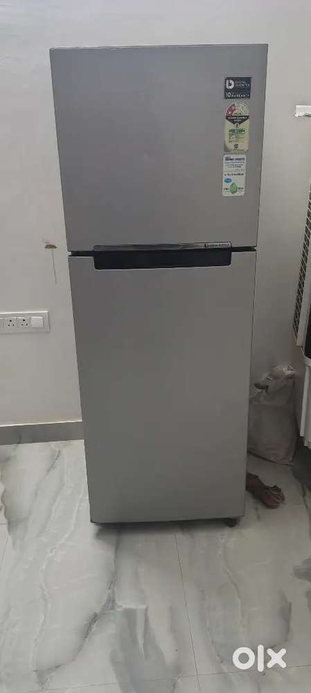 I want to sell my double door fridge