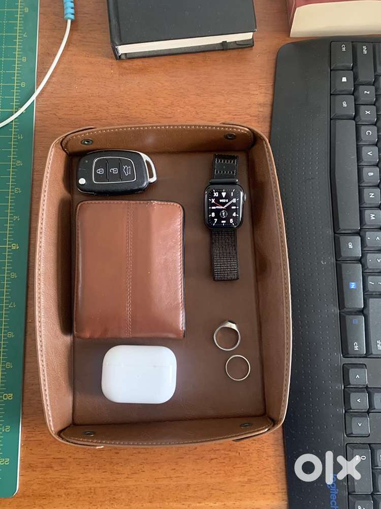 DailyObjects Rectangular Valet Vegan Leather Tray & Foldable Deskmat