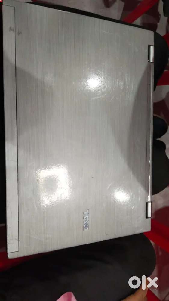 Leptop dell 8 i 5