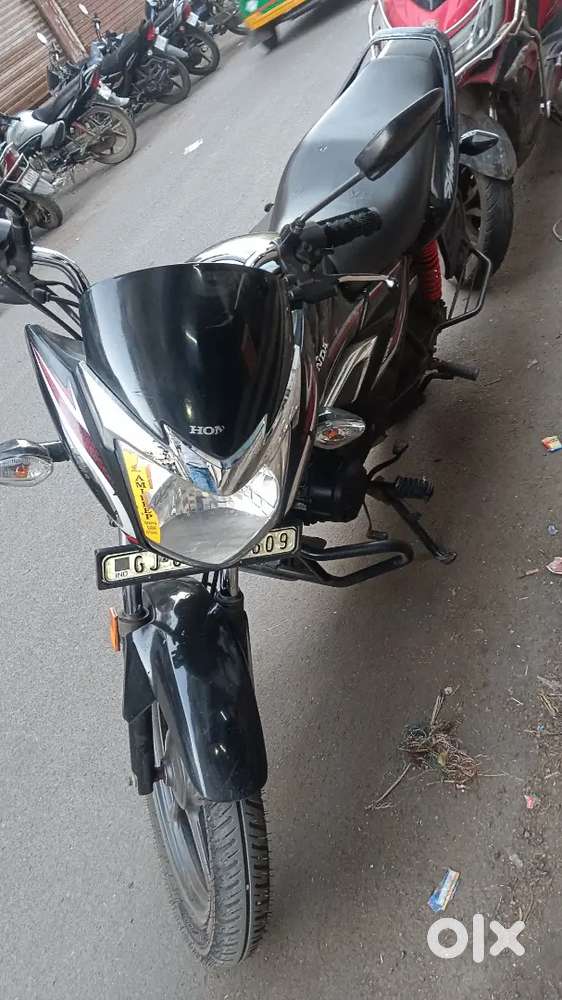 Honda shine