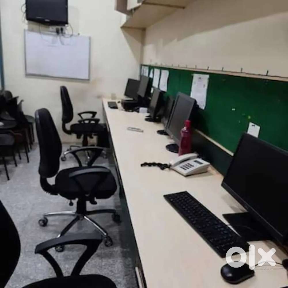 Telecaller, Personal Secretary