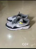 Nike Shoe   (orginal)