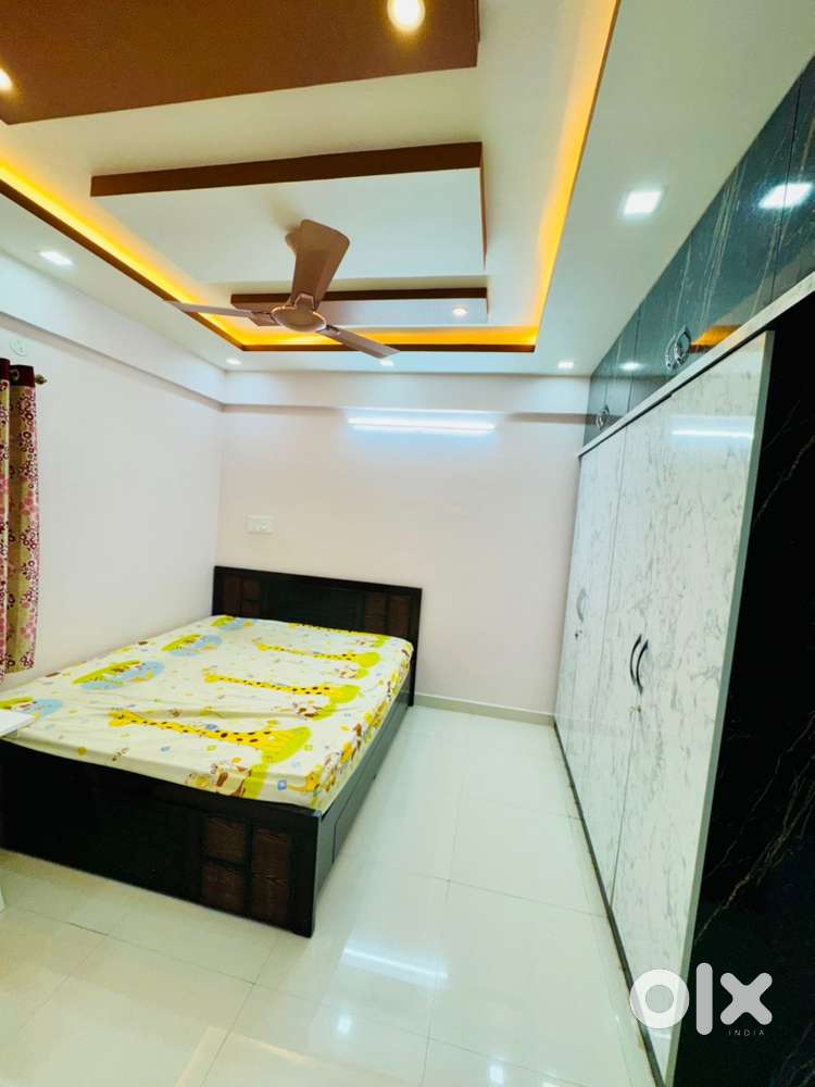Fully furnished 2BHK(ITPL) Flat or Flatmate/Family 20k for 2 sharing.