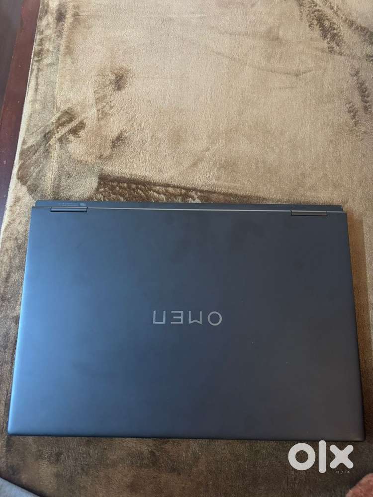 Omen 16 amd ryzen 7 (7840HS) , 1 Tb ssd , 16 gb ram