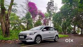 Hyundai i20 2016 Top Model Petrol Well Maintained