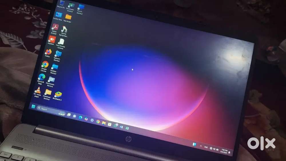 HP LAPTOP CORE i5 Ryzen 7