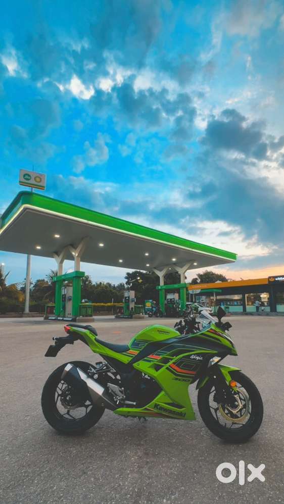 Kawasaki Ninja 300