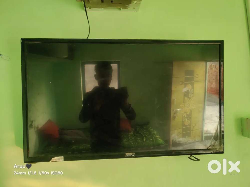 aisen Tv led tip top condition