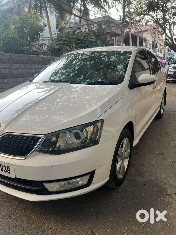 Skoda Rapid 1.6 Ambition Plus TDI AT, 2017, Diesel