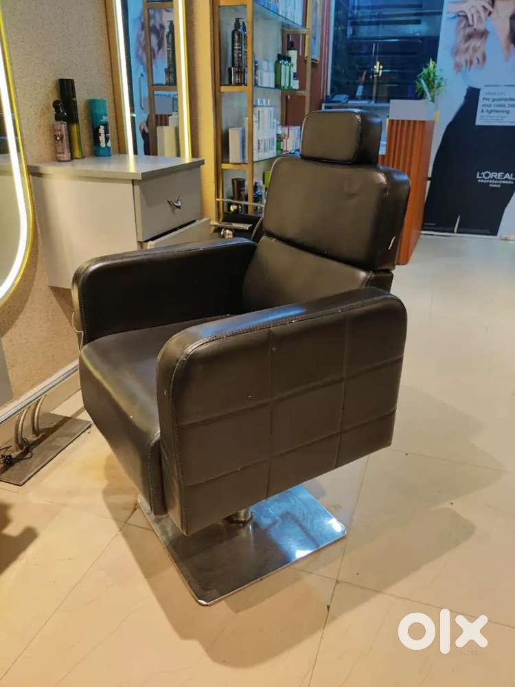 Salon Chair, Shampoo Extension, Reception Counter, Mirror