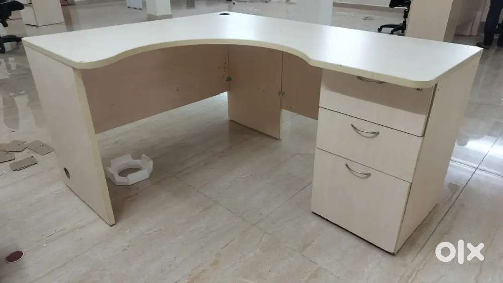 L TABLE WITH STORAGE FOR SALE