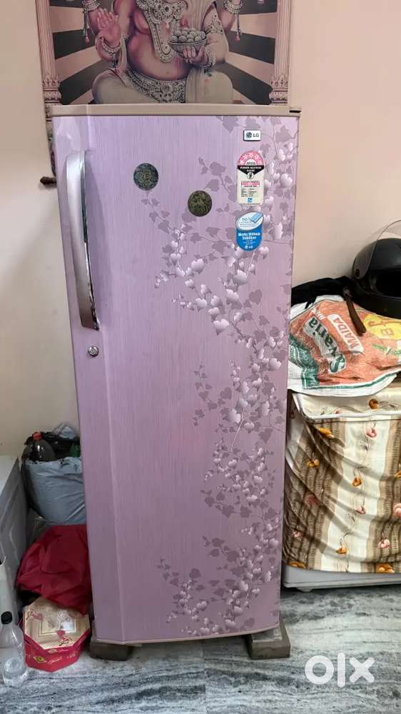 LG 5 star 270Ltr fridge A1 condition manimjara chd