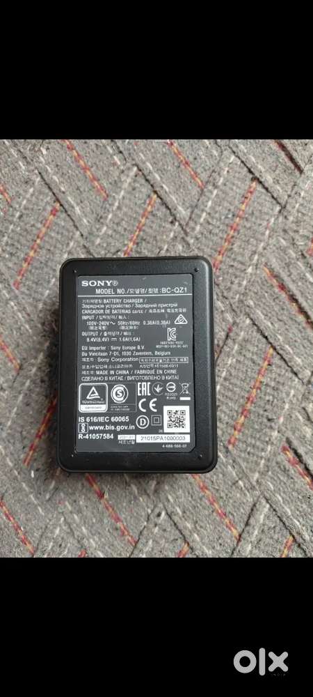 Sony original z series battery charger