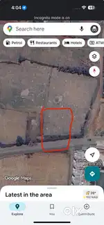 Main road par corner plot 2 road se laga hua truck parking/godown