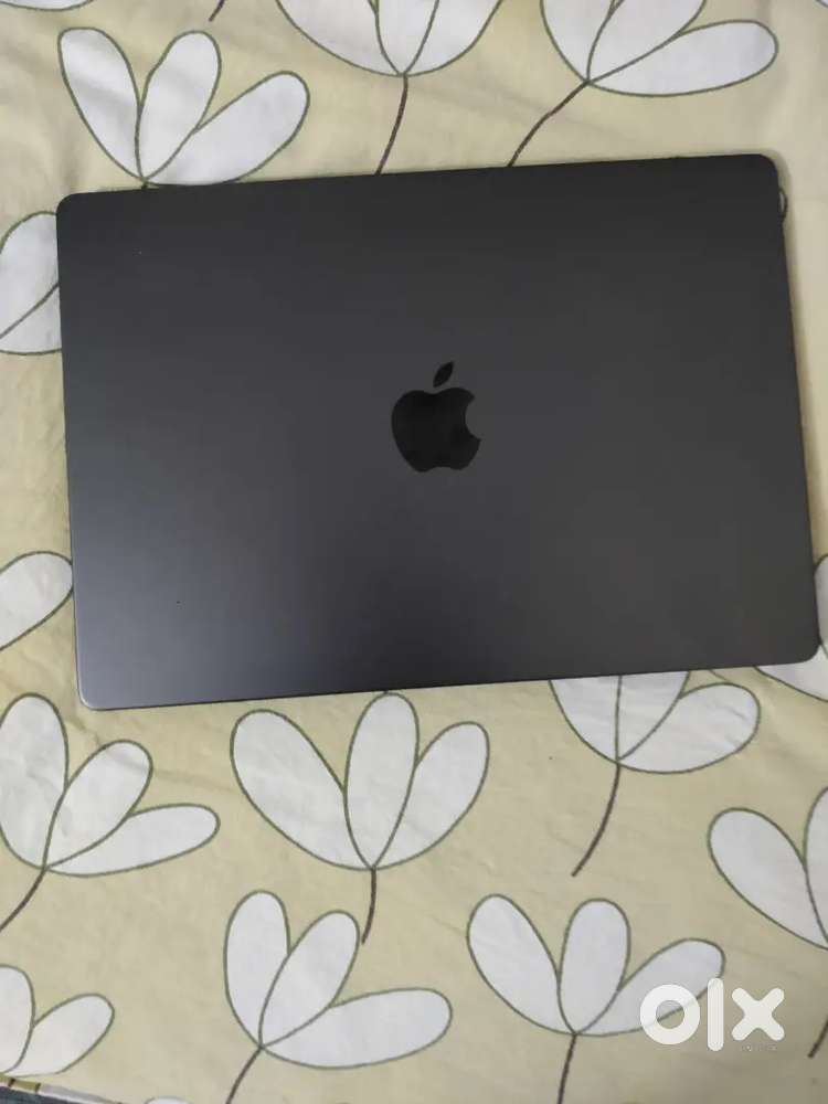 M4 Pro 48 GB RAM model 512 SSD with bill and box