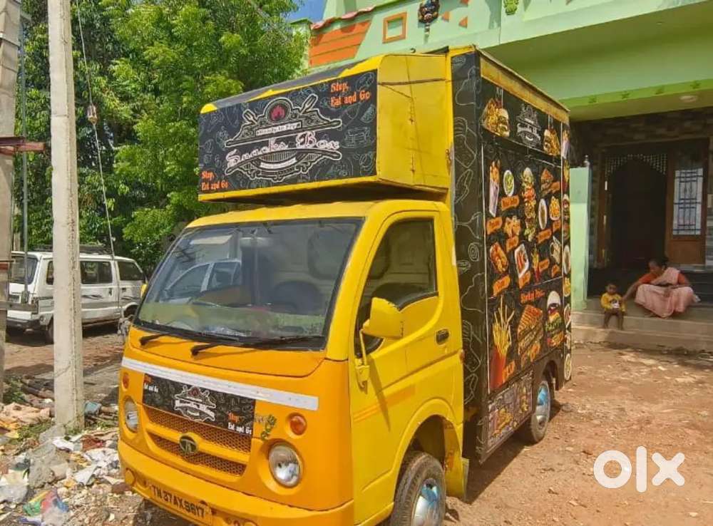 Food truck shawarma unit and ss table.