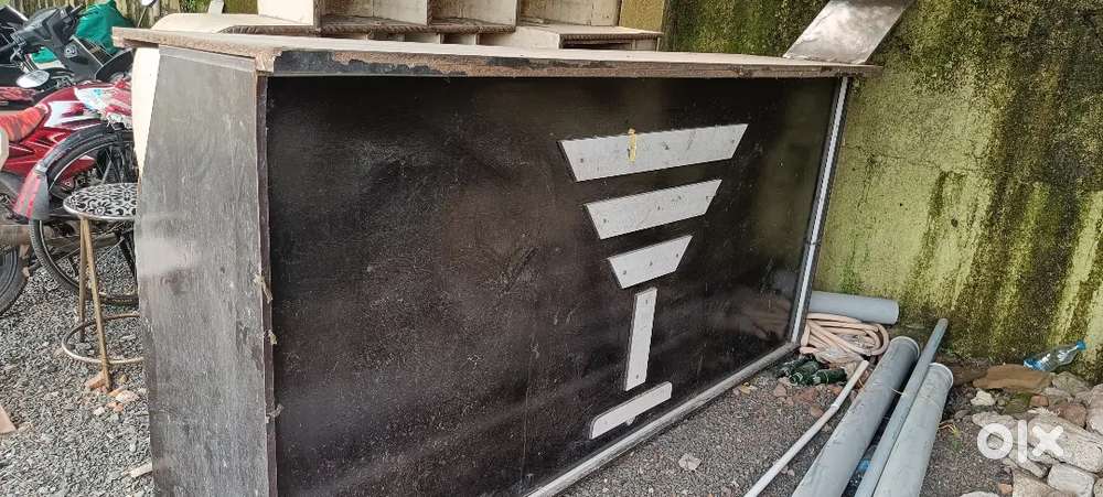 Furniture Counter