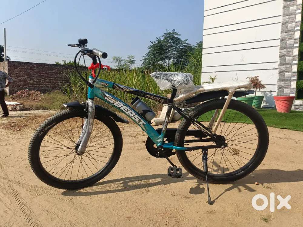 Very good condition sirf 1 day old