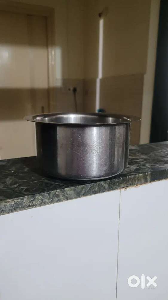 Kadai, strainer, cooker, vessel 2 sizes, plates