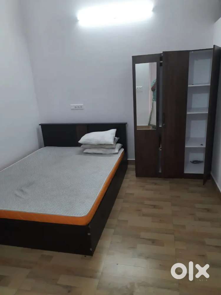 Single room for rent