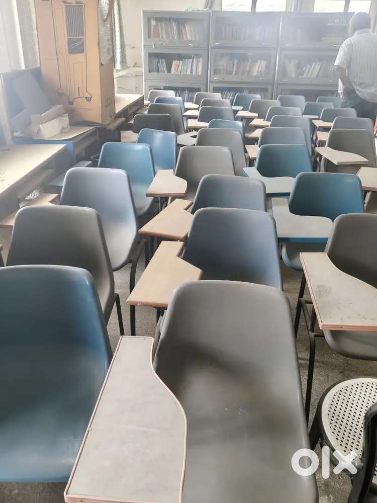 Class room chair
