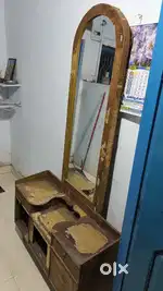 Dressing table