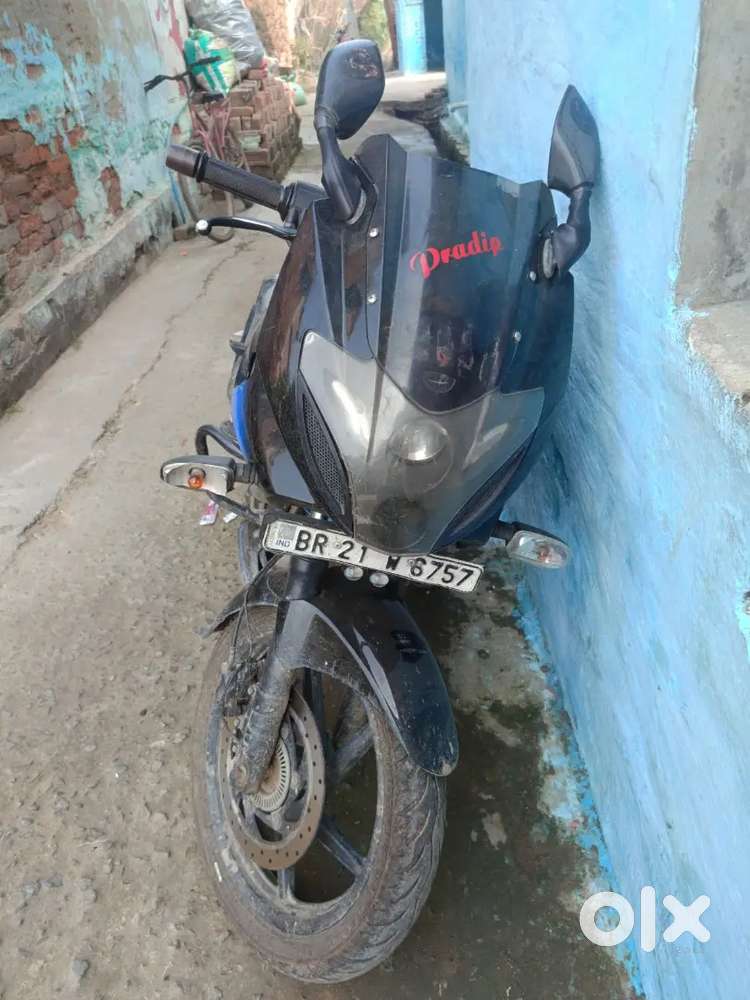 Bike full condition mein hai BR21W6757 2nd party hain