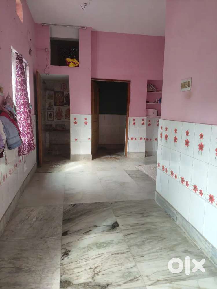 Urgent Only Job Holder girl needed