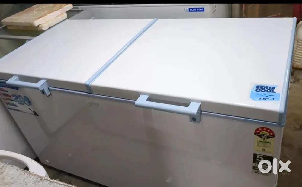 Dip frize godrej 5 star  11 month old 500 ltr