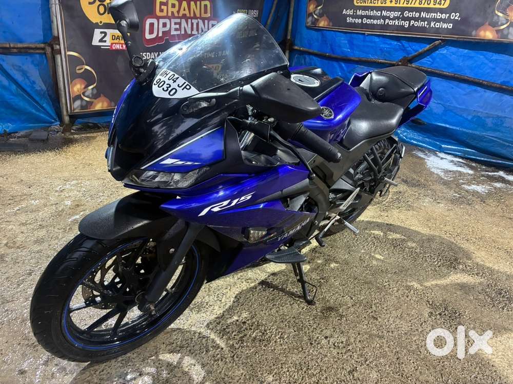 Yamaha R15 V3