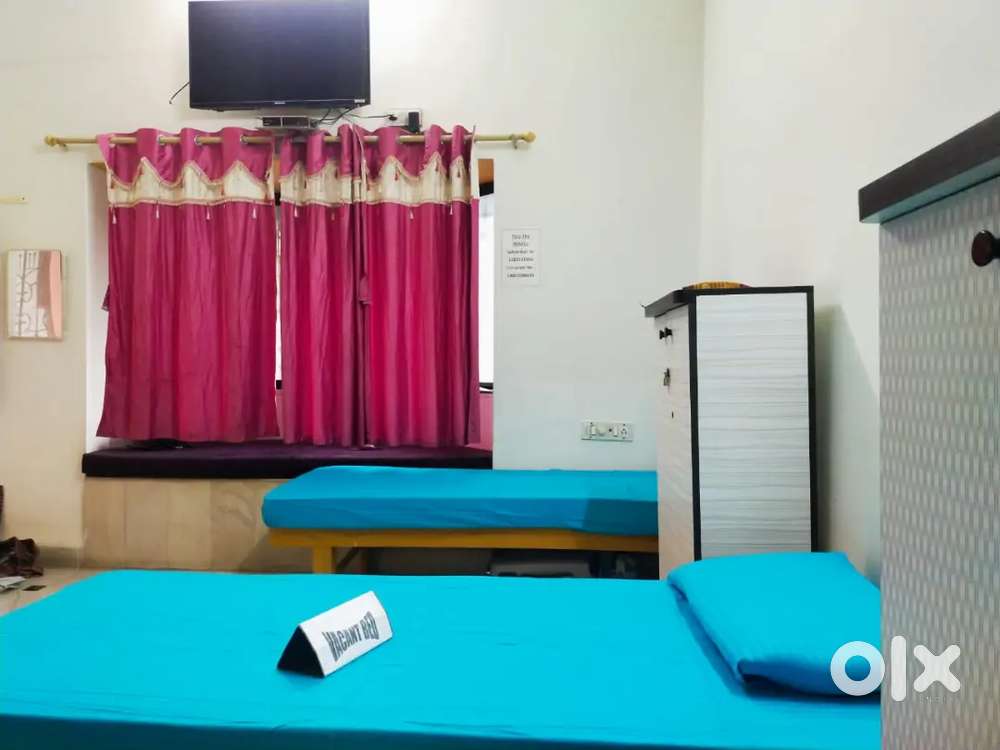 Boy and girl k liye safe and clean pg mil jayega