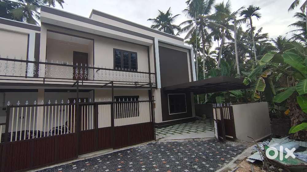 RESIDENCIAL BUILDING - KAZHAKOOTTOM, Near CHRISTNAGAR SCHOOL & KINFRA