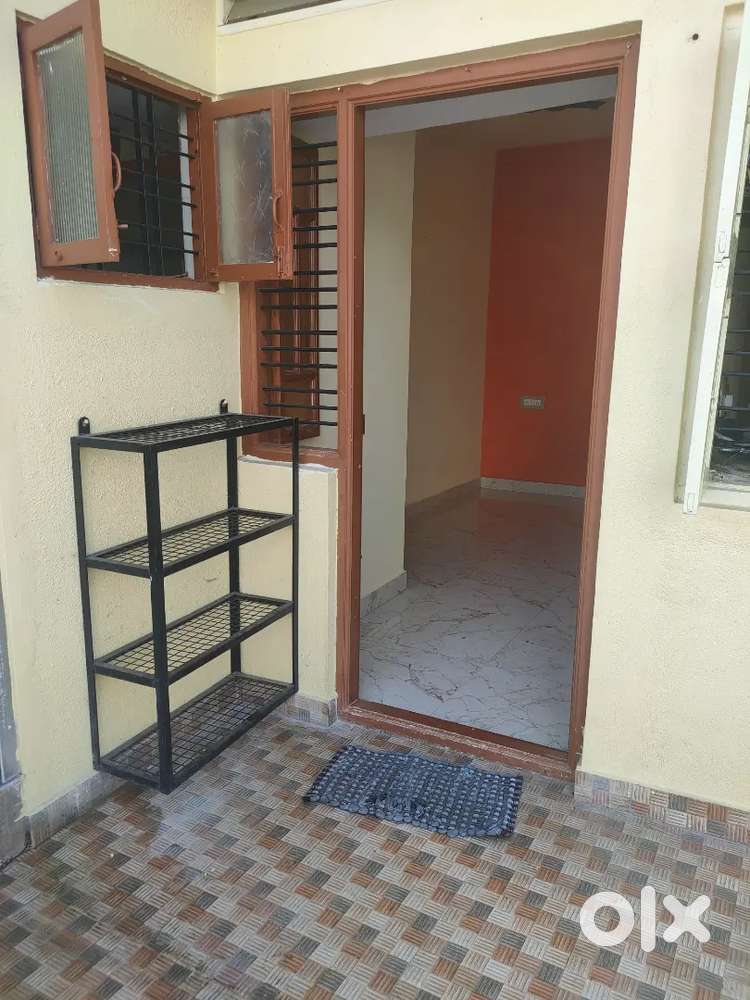 House for rent in Yelachenahalli