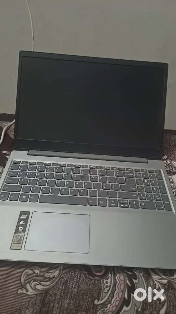 Lenovo laptop good condition 4 gb ram 1 tb hard disk