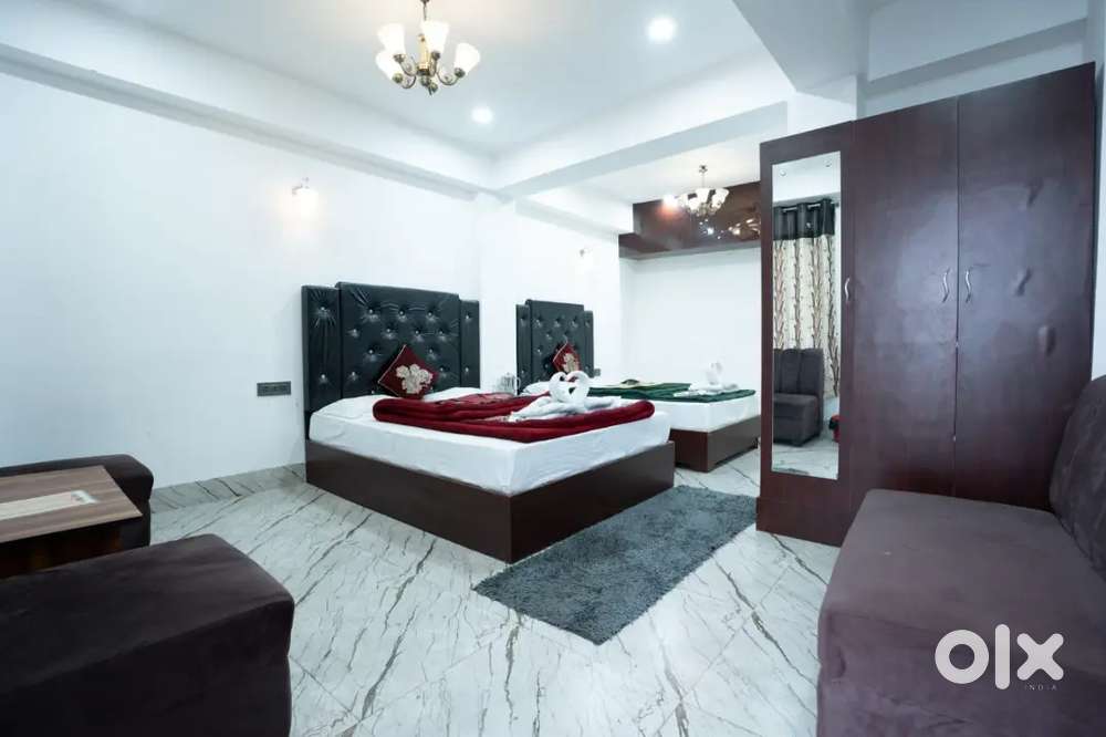 DARJEELING Hotel Lease