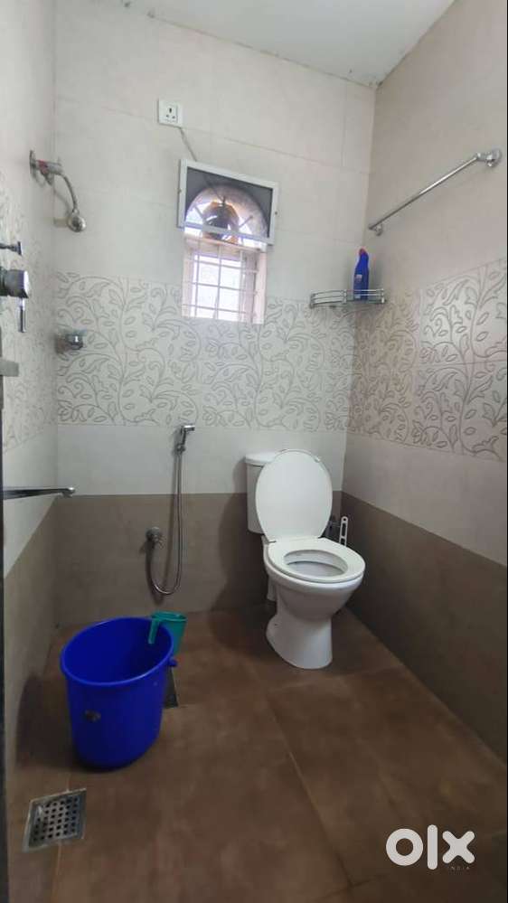 BUILDER FLOOR FOR LEASE IN AMRITHA NAGAR EDAPPALLY